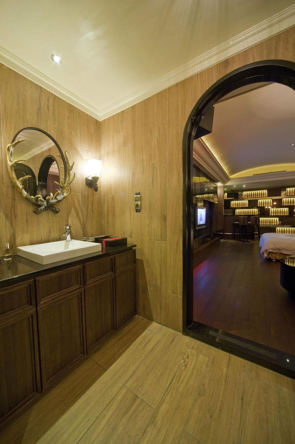 Wego Hotel - Linsen Taipei Extérieur photo