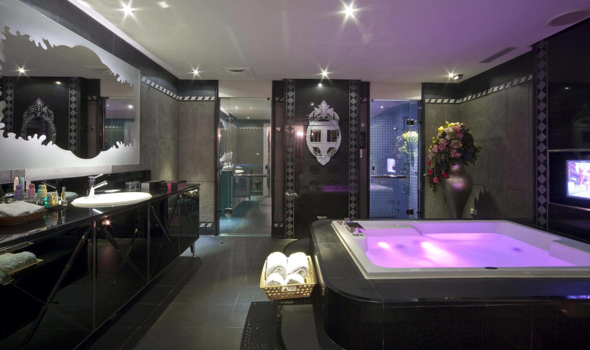 Wego Hotel - Linsen Taipei Extérieur photo